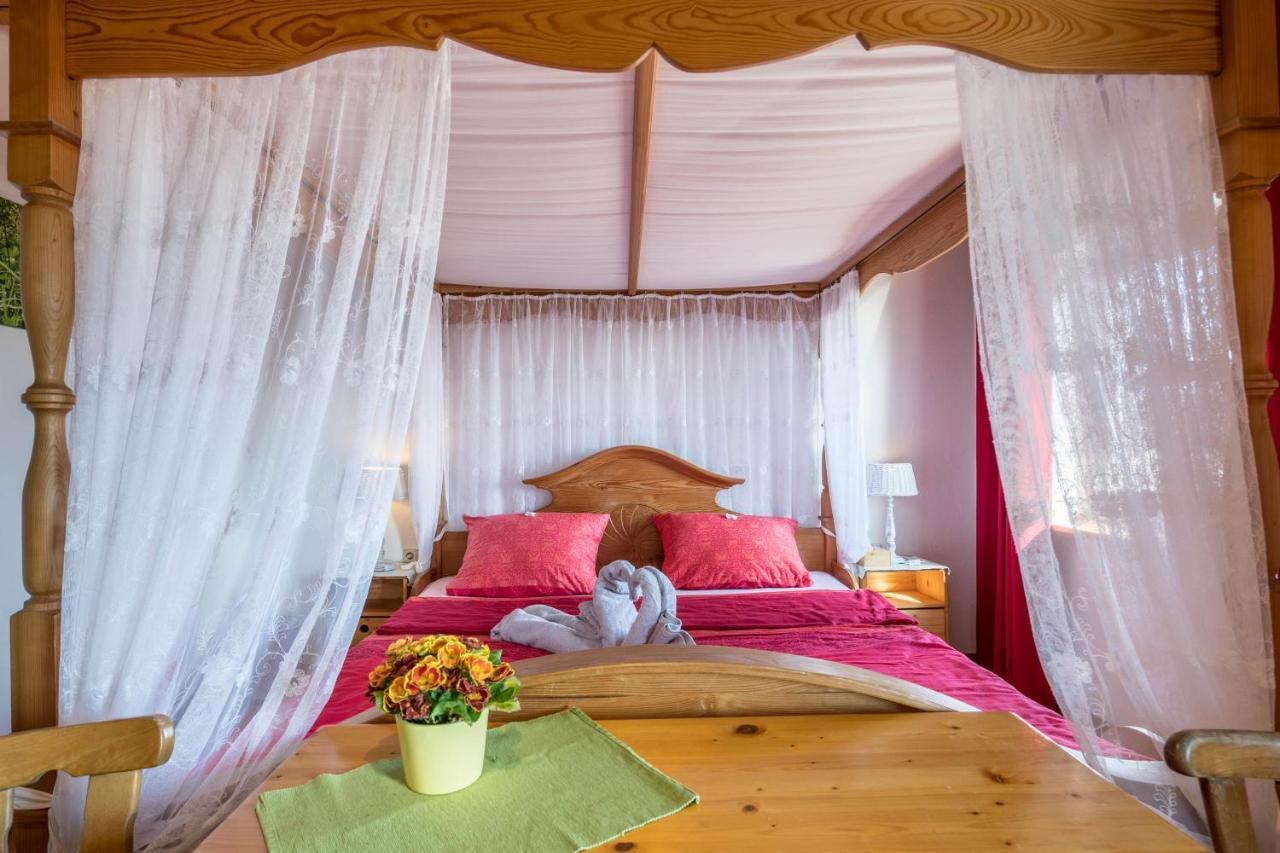 Das Kleine Paradies Purgen Luaran gambar